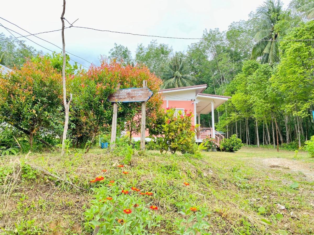 Tr Bungalow Ko Yao Kültér fotó
